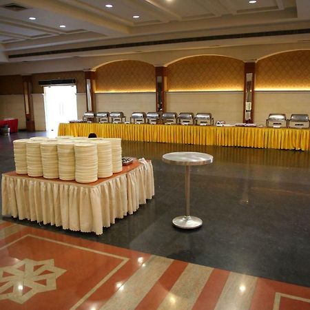 Hotel Swagath Grand Nagole Hyderabad Ngoại thất bức ảnh